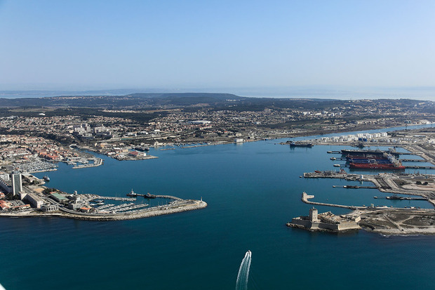 Taxi Gare Aix en Provence TGV tarif pour Port de Bouc